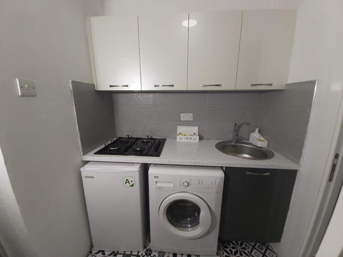 Compact Home 尼科西亚 外观 照片